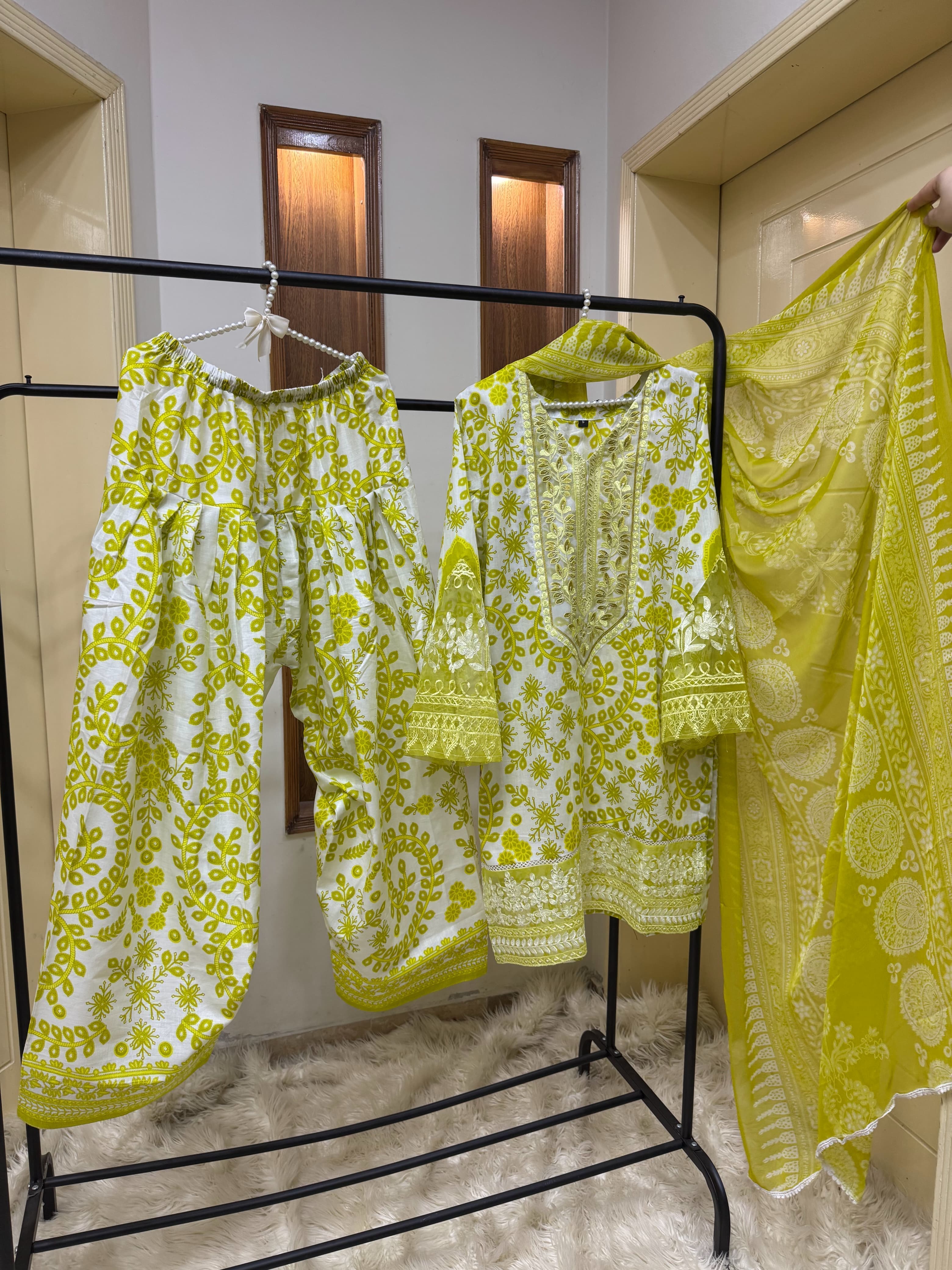 "Elegance Stitched 3-Piece Lawn Outfit"