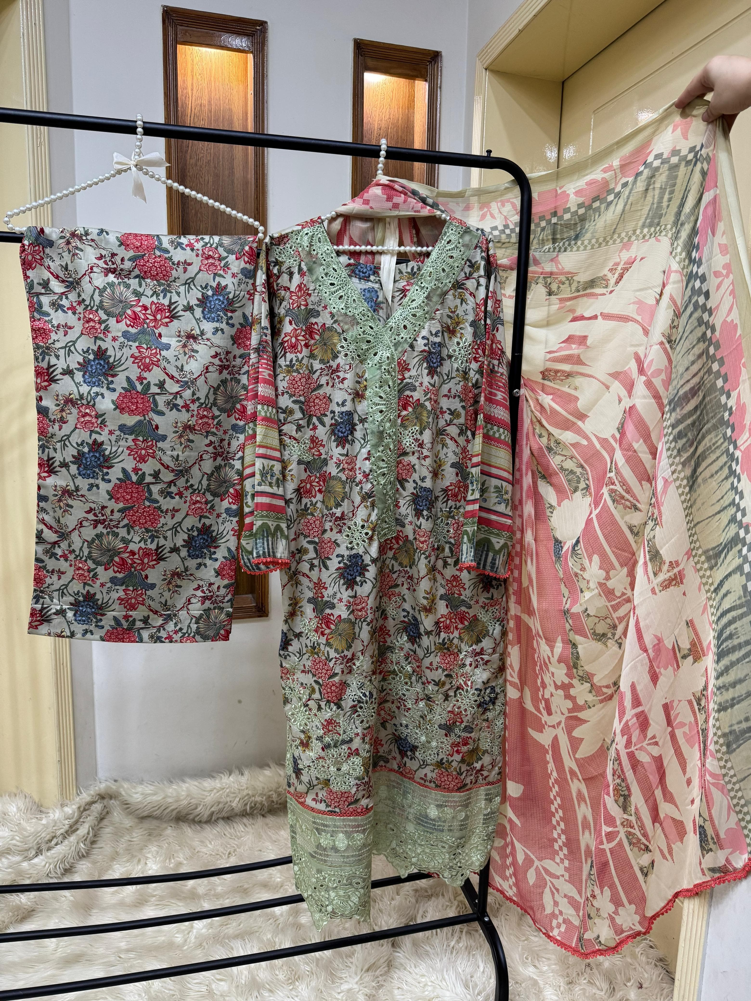 Ready to Wear 3-Piece Pure Lawn Pret Suit – Fully Embroidered | Digital Printed | Lace Chiffon Dupatta