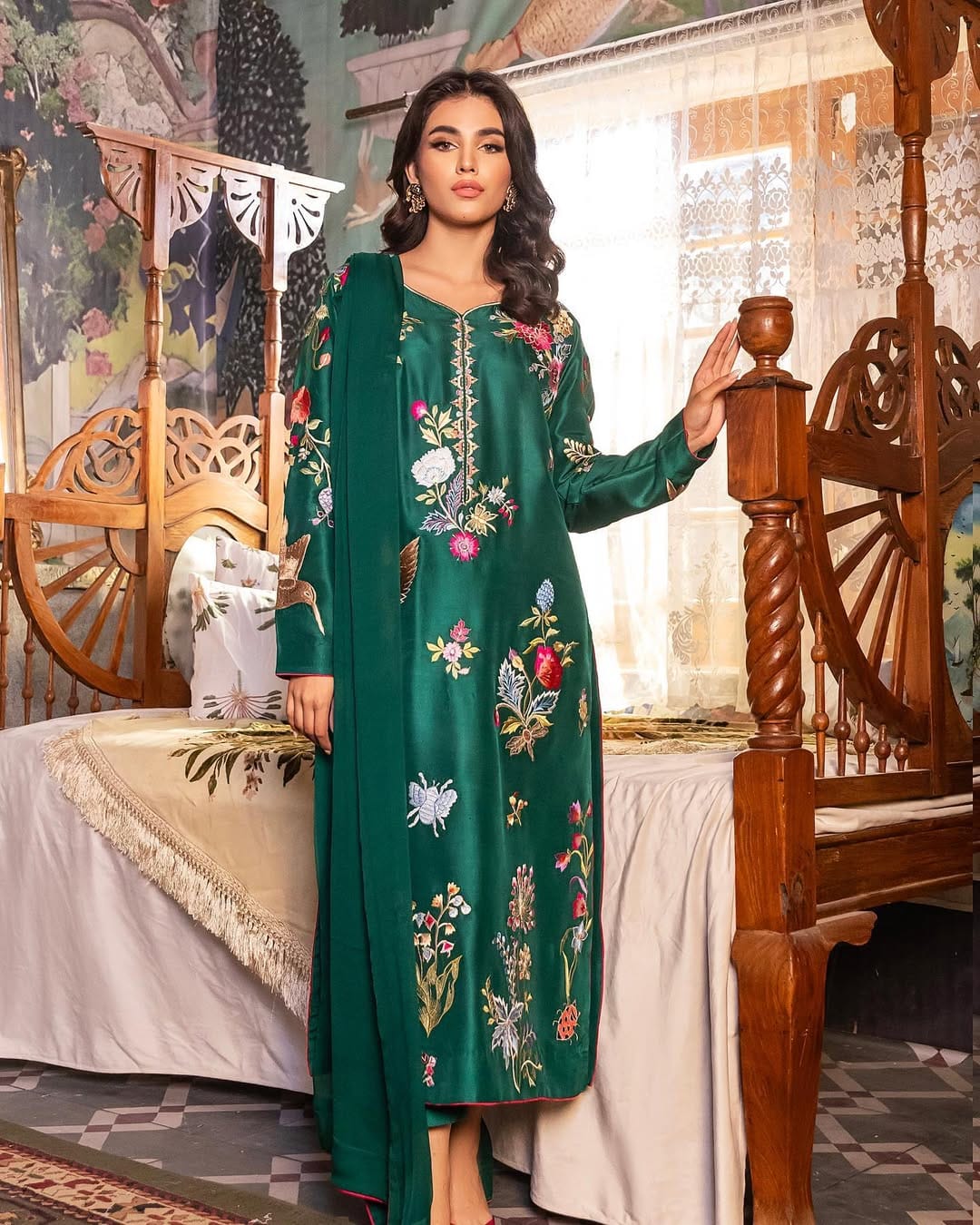 Premier Heavy Embroidered Long Length Linen Shirt with Linen Pant & Chiffon Dupatta – 3-Piece Ladies Suit